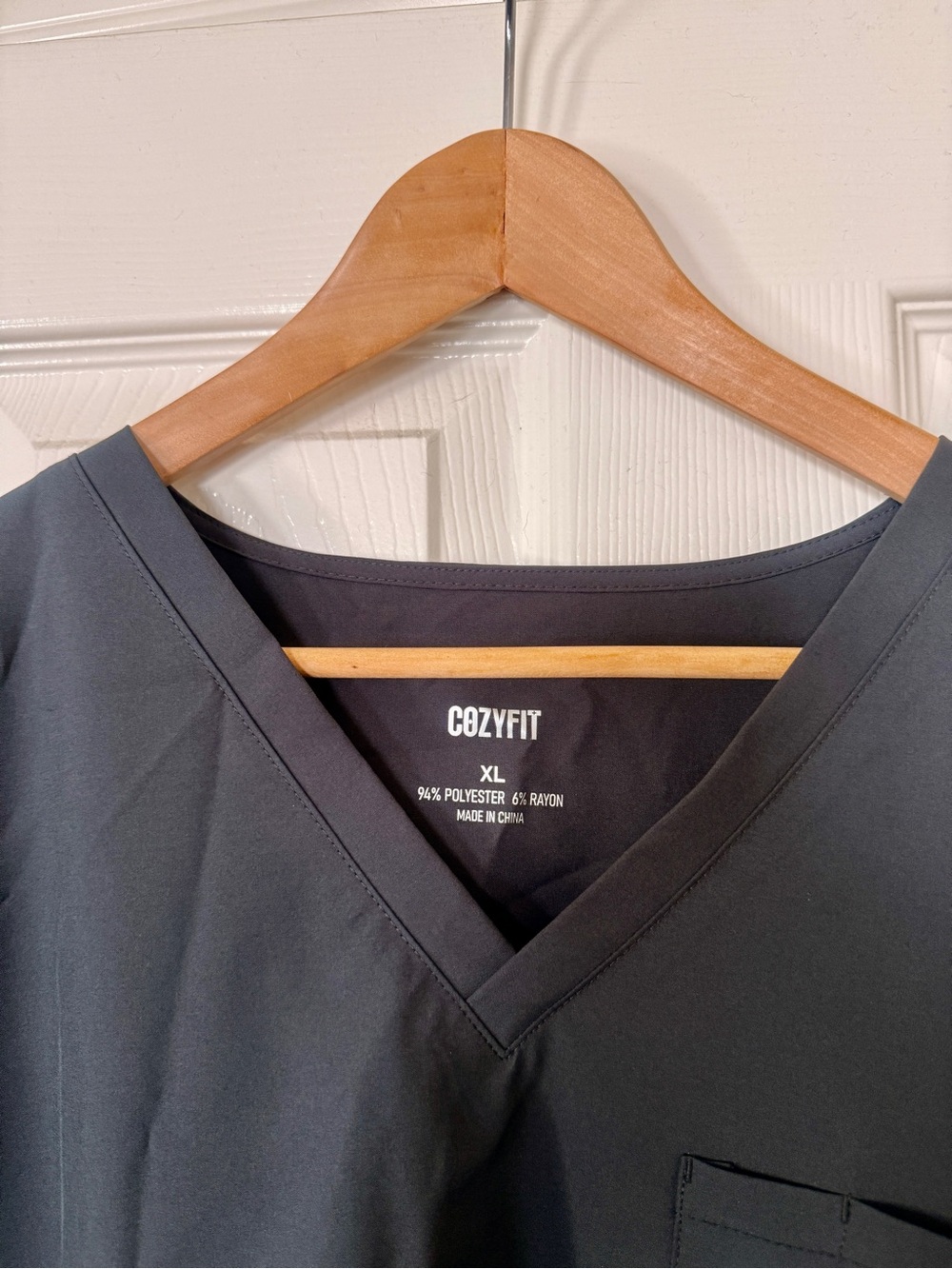CozyFit Men’s Charcoal Grey V-Neck Scrub Top - X-Large